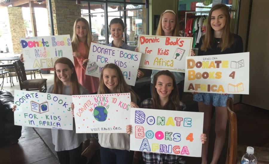 Carissa Mallory (front middle) at Cups and Cones with organization student members 