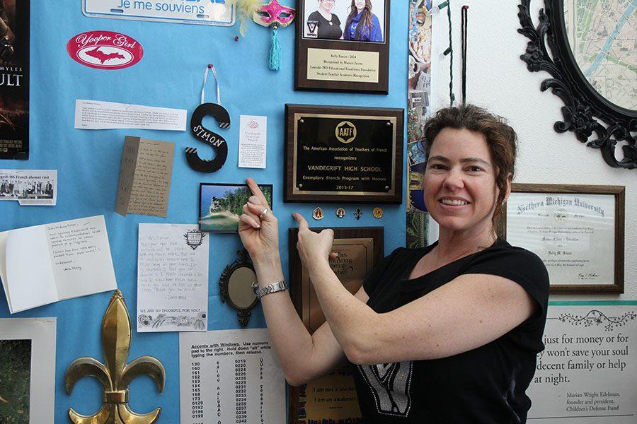 Kelly Simon points to her Gratitude message.- Caitlin McKeand