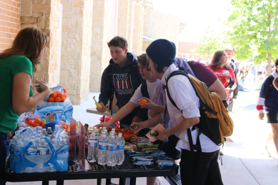 PTSA sponsors health fair to encourage healthy lifestyle choices