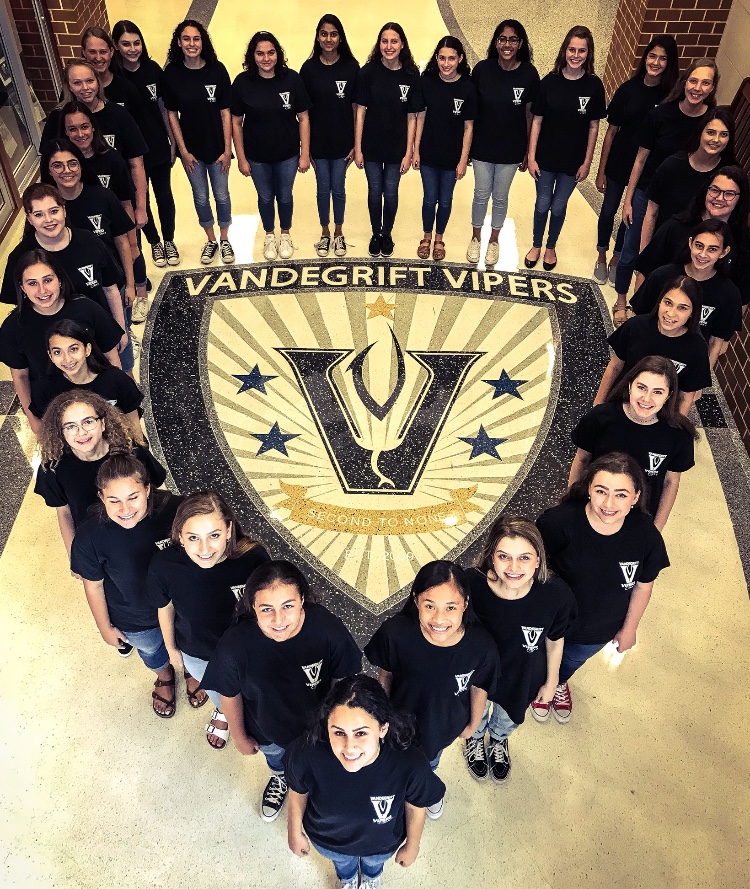 The varsity women's choir is headed to Kansas City to preform at National ACDA this winter.