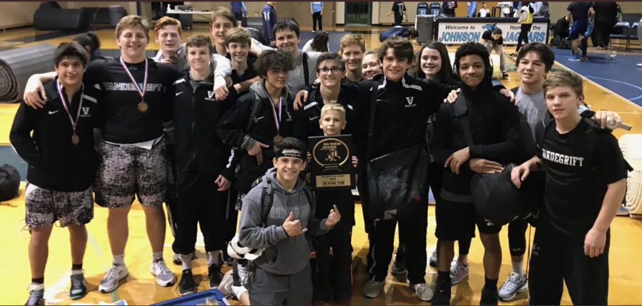 Wrestling wins Russ Pederson Invitational in San Antonio