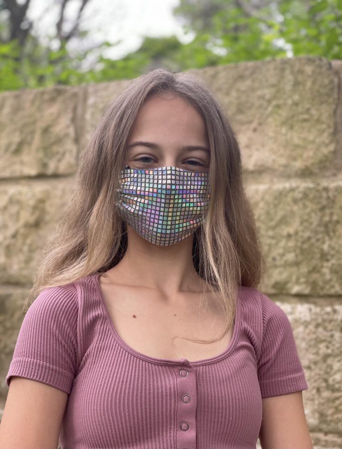 Freshman Saffron Brunner wears her own face mask that she sewed.