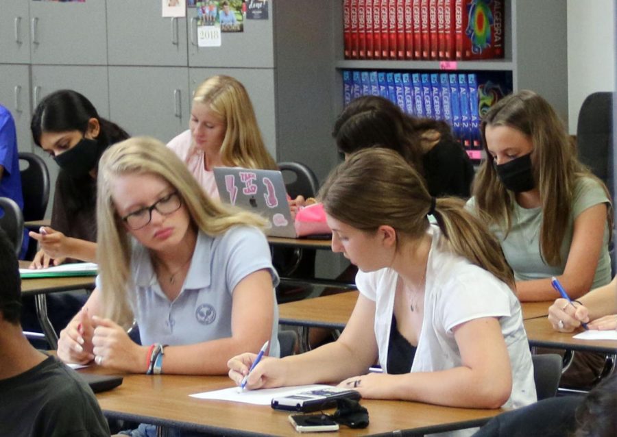 Some students choose to wear masks before they were required. 