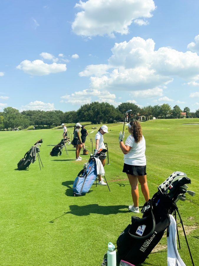 Girls golf team practices in August at University of Texas. Photo credit: Chaemin Kim