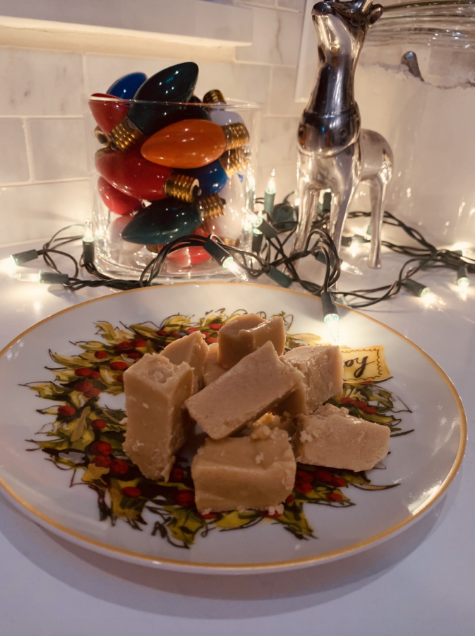 Fudge+is+a+perfect+treat+for+holidays%2C+get+togethers+or+just+taking+a+spoon+and+digging+right+in.+