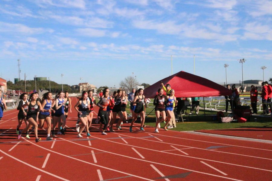 Vandegrift High Schools boys team places 1st at Lake Travis Invitational and the girls team places 4th