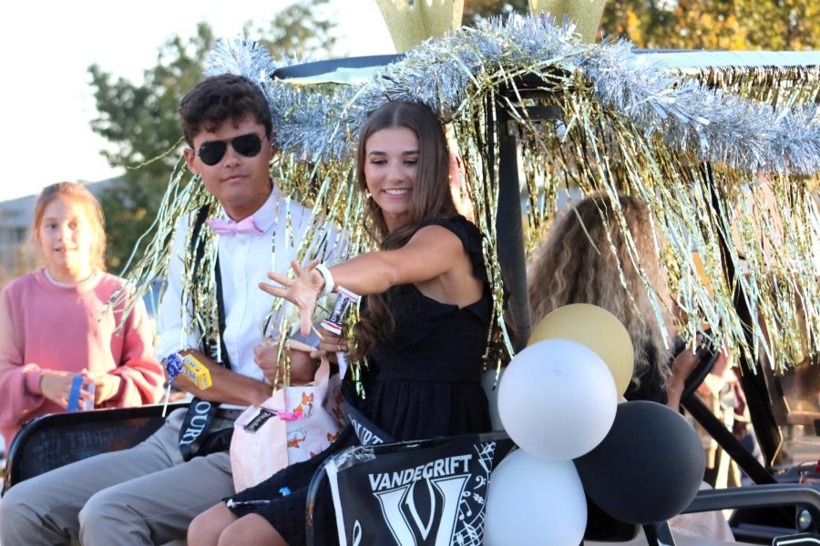 HOCO Parade (Sophia) (13)