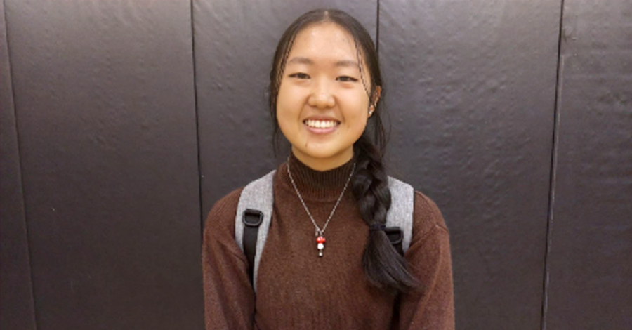 Students+United+club+member+junior+Rebecca+Tang+says+that+the+organization+promotes+STEAM+and+STEM+at+other+schools.