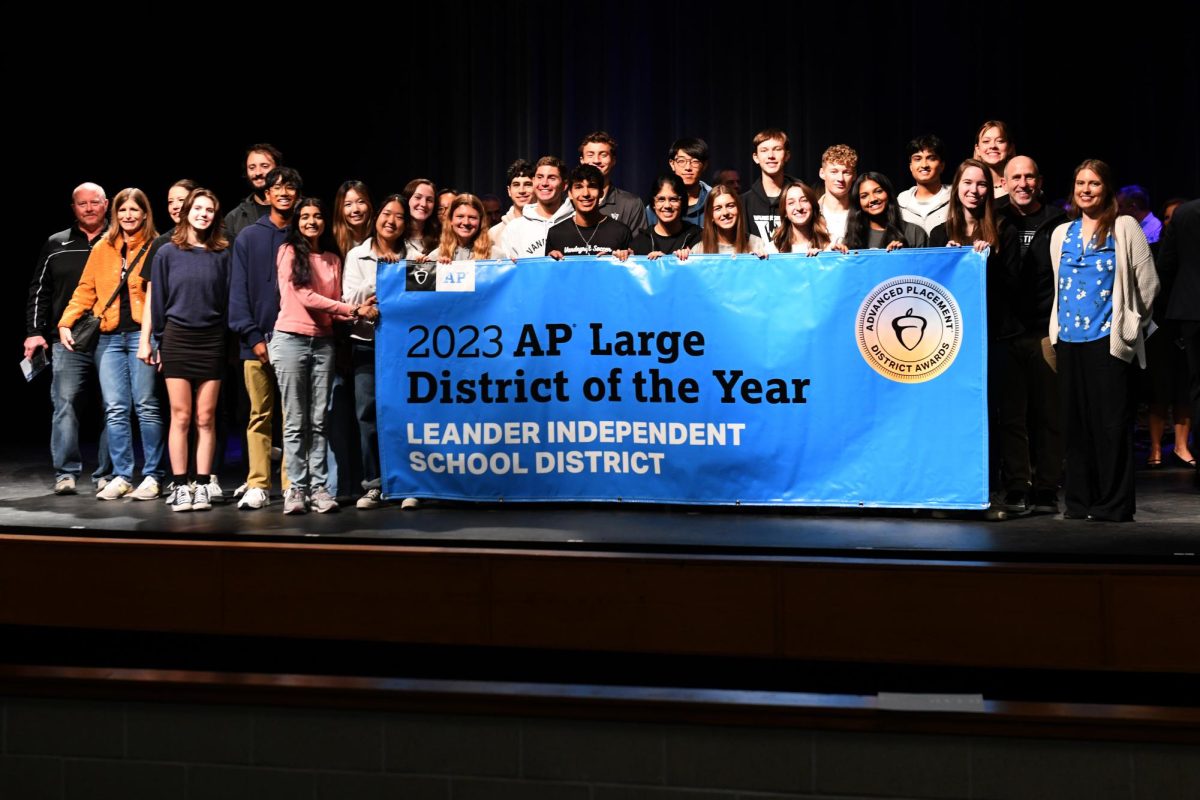 Students travel to Vista Ridge for a ceremony announcing LISD as College Boards 2023 AP Large District of the Year.