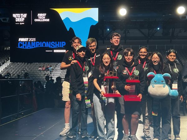 Navigation to Story: Leviathan levels up: ViperBots team takes second place at FTC World Championship