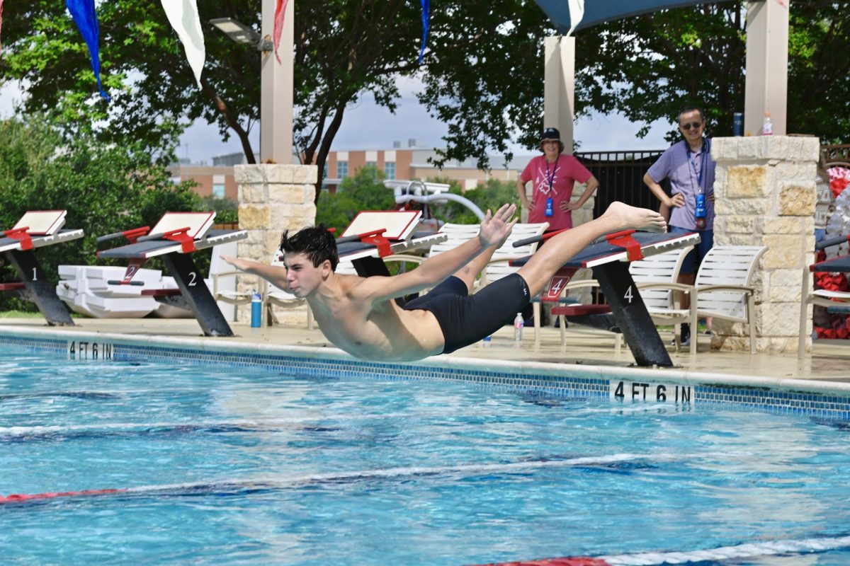 A Fresh Start: Swim Prepares for Opening Meet